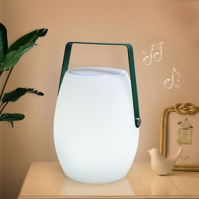 キャンプ用スピーカー付きのLED月光