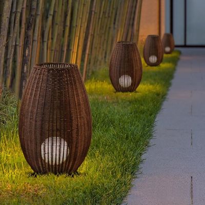 芸術家用 立体式 屋外 ロタン LED 床ランプ