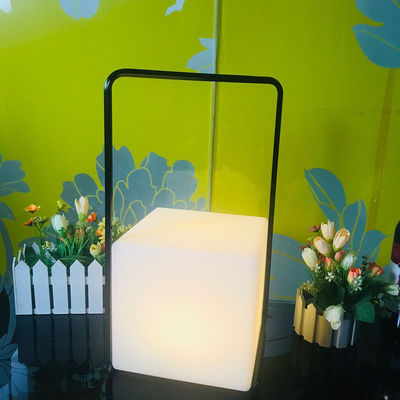 装飾型携帯型LEDランプ ライト IP65 防水 16色 変化