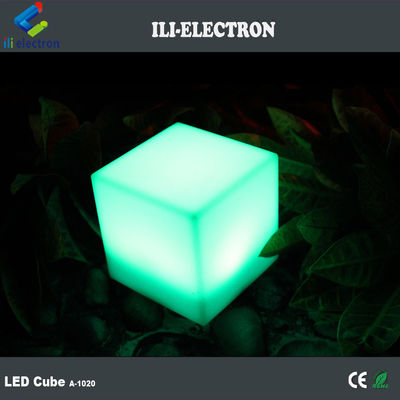 リモコン 防水 彩色のプラスチック LED キューブライト