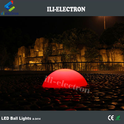 再充電可能なプラスチック製の LED球球灯