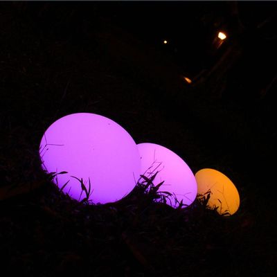 プラスチック製のLEDボールライト