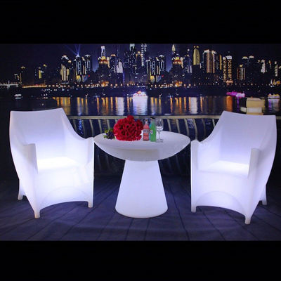 100%PE プラスチック 再充電可能な RGB ライト付き LED ソファ ソファ