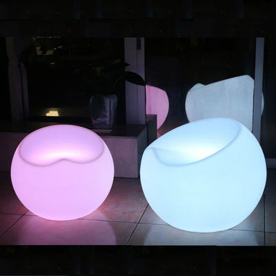プラスチック製のLEDバーチェア