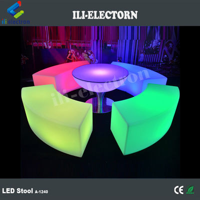 スタイリッシュ ロマンチック スタイリッシュ LED バー コーヒー 丸い コクテルテーブル IP54 PE素材