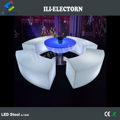 スタイリッシュ ロマンチック スタイリッシュ LED バー コーヒー 丸い コクテルテーブル IP54 PE素材