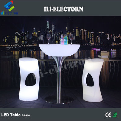 スタイリッシュ ロマンチック スタイリッシュ LED バー コーヒー 丸い コクテルテーブル IP54 PE素材