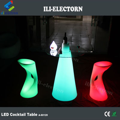 角形プラスチック製の LEDテーブル 輝くカクテルテーブル