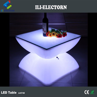 光るLEDバーテーブル LEDプラスチックホテルのコーヒーテーブル