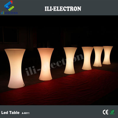 商用用プラスチック製のLEDカクテルテーブル