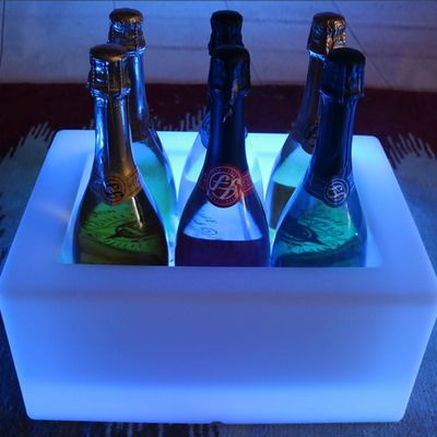16色 変化する PE プラスチック LED アイス バケツ IP65 防水 ビール シャンパン