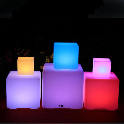 40cm リモコン パティオ LED キューブランプ ランタン パティオ エンターテイメントのためのLED 光源