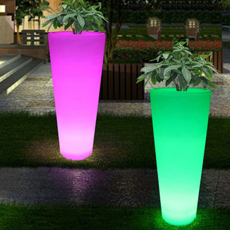 リモコンで色を変えるLED花器