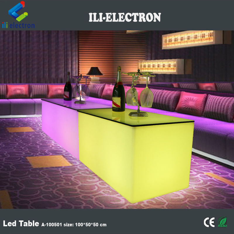 PE プラスチック LED 直角立方体 ライトバー クラブ用リモコンで色を変えるテーブル